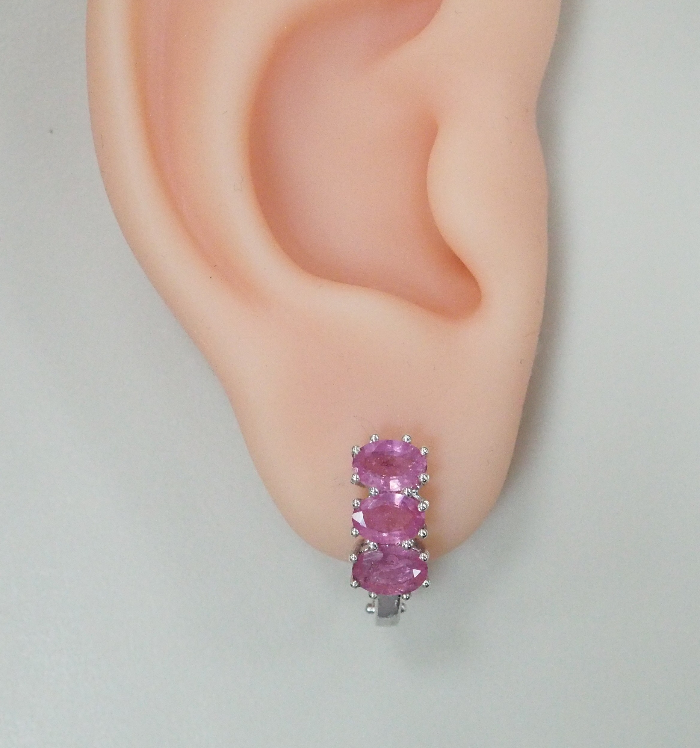 Серебряные серьги с розовыми сапфирами
